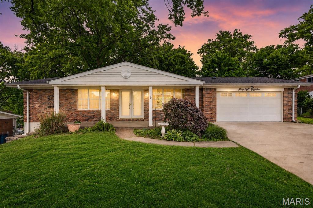 4851 Sunnyview