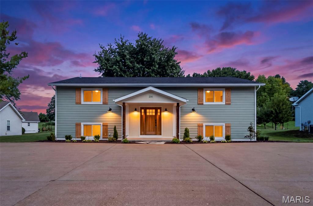 200 Park Charles